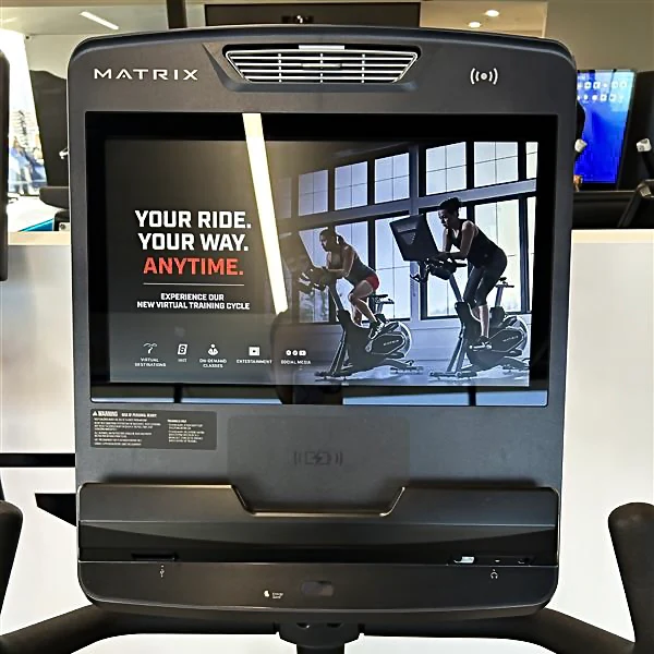 Matrix Performance Recumbent Cycle With Touch Console (Showroom Model) - Image 3